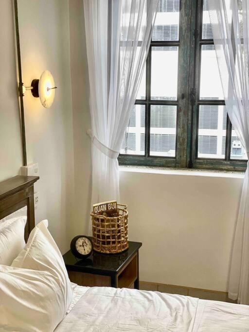 Le Bijou Chic In The Heart Of Saigon Charm With View Apartman Ho Si Minh-város Kültér fotó