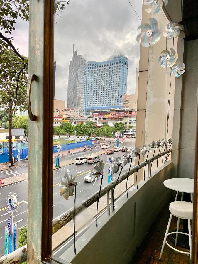 Le Bijou Chic In The Heart Of Saigon Charm With View Apartman Ho Si Minh-város Kültér fotó