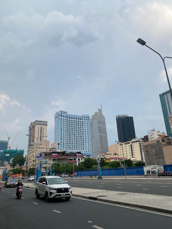 Le Bijou Chic In The Heart Of Saigon Charm With View Apartman Ho Si Minh-város Kültér fotó